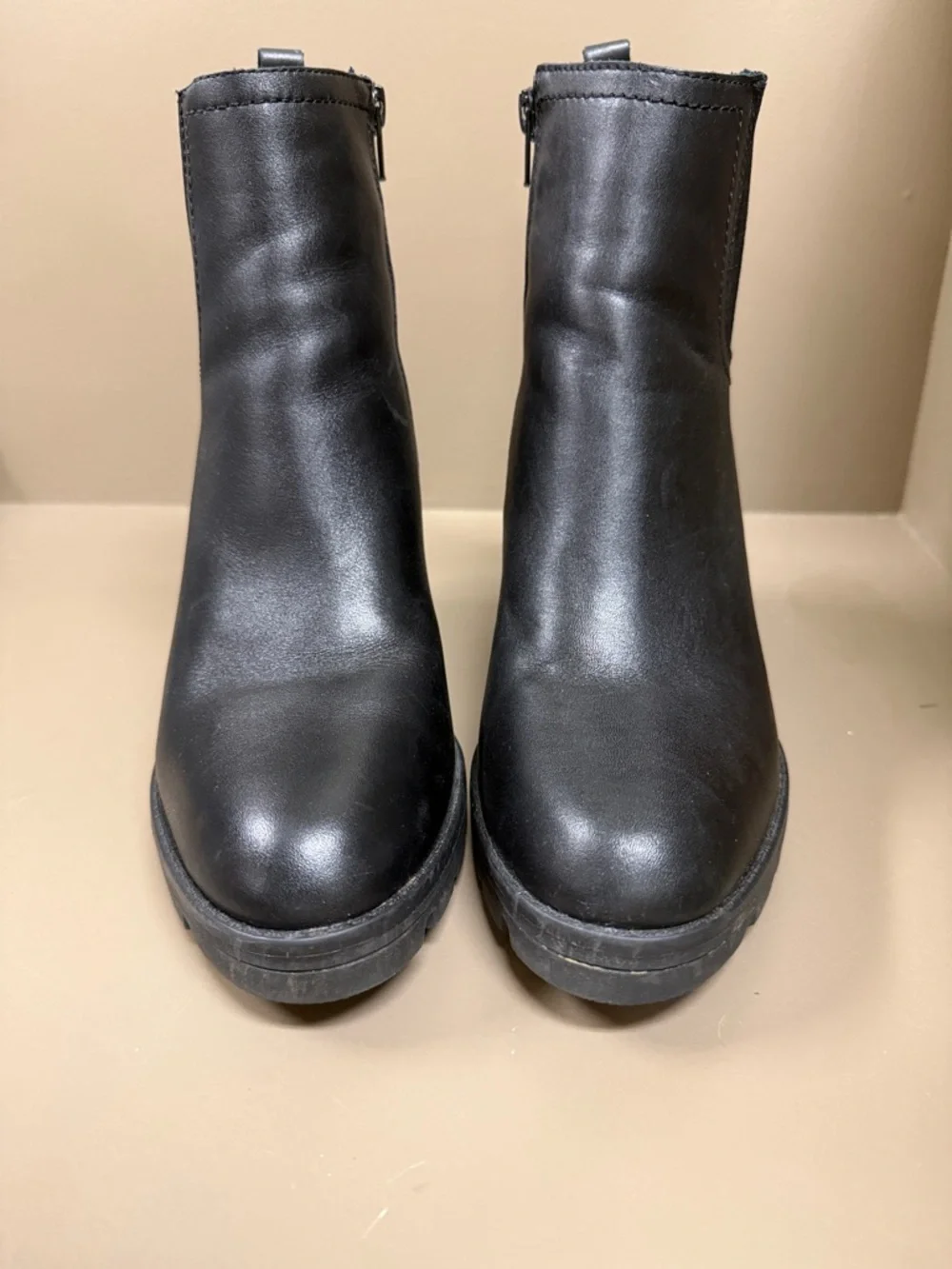 Naturalizer Verney Black Leather Block Heel Ankle Boots w/ Elastic, Water Repel
